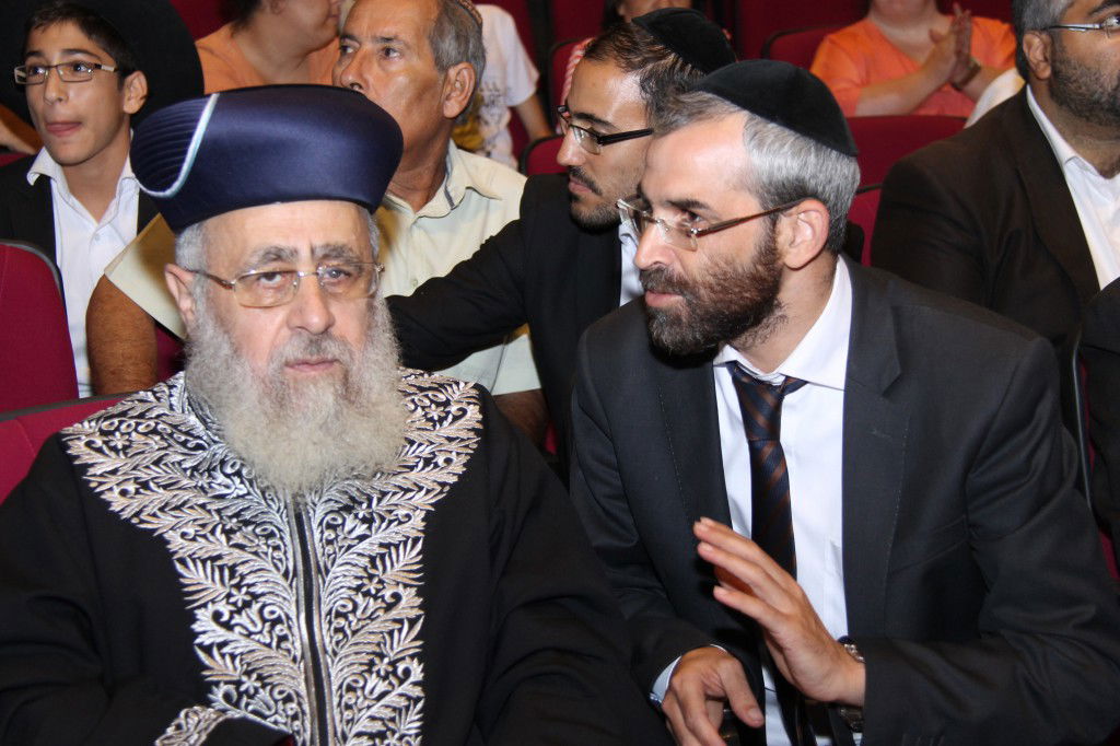 הראשל"צ הגר"י יוסף בעצרת סליחות בצפת עם התזמורת האנדלוסית • תיעוד