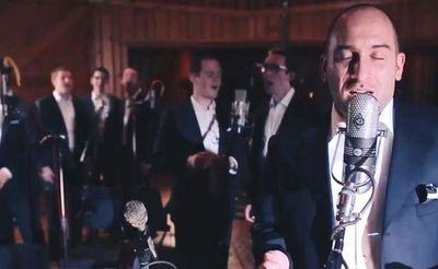 לקראת השבת האחרונה של השנה: הקליפ של מכביטס והרשטיק