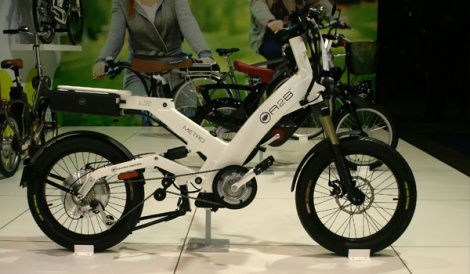 רוכב אופניים חשמליים נקנס על דיבור בסלולרי: "התחלתי להקפיד"