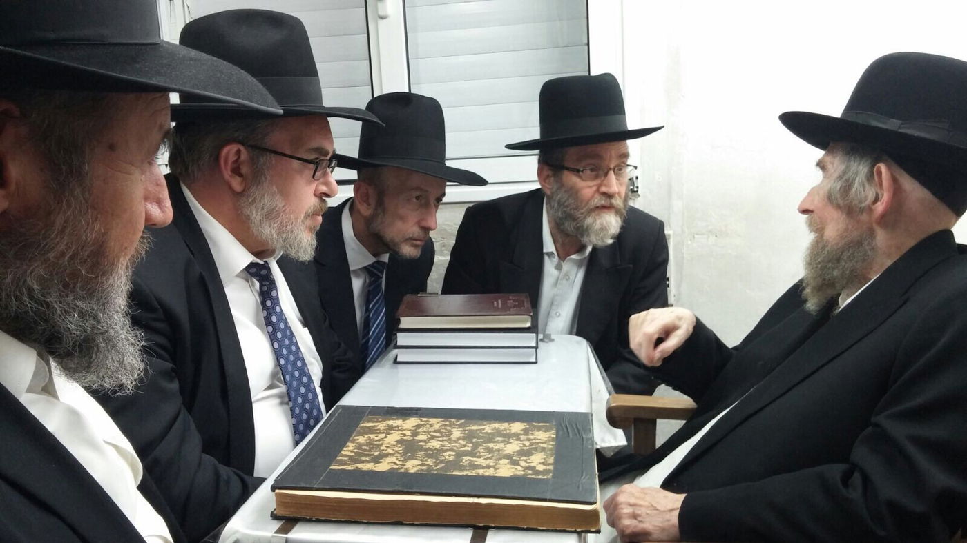 ראשי "דגל התורה" התברכו ממרן הגראי"ל שטיינמן