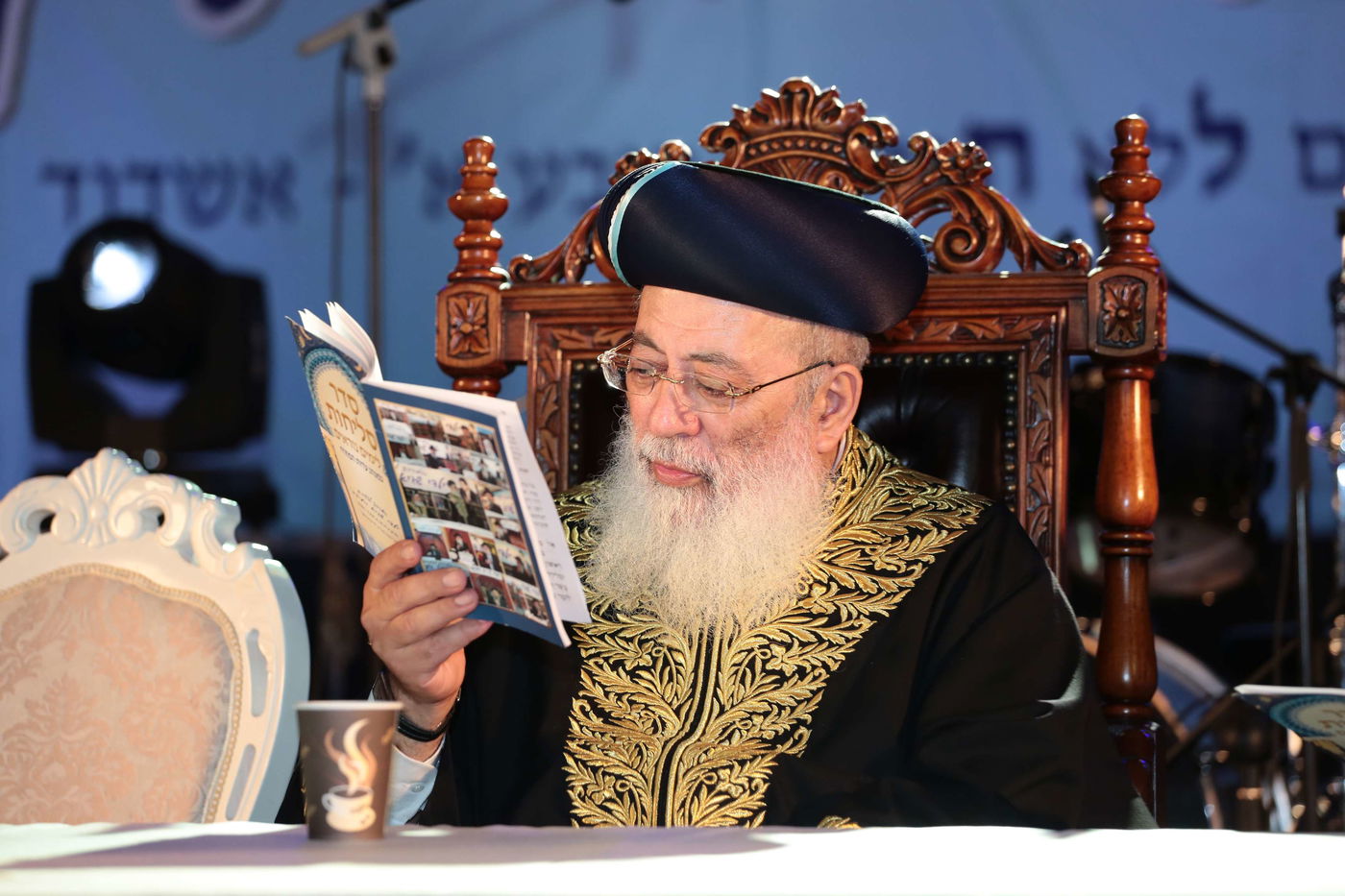 אשדוד: אלפים בסליחות עם הראשל"צ הגר"ש עמאר