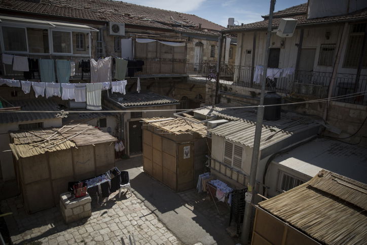 מתכוננים לחג הסוכות בירושלים ובתל אביב • צפו בתיעוד
