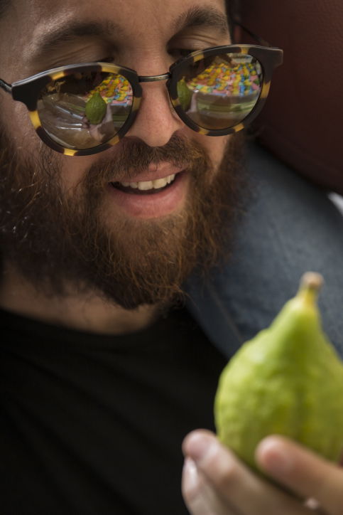 מתכוננים לחג הסוכות בירושלים ובתל אביב • צפו בתיעוד