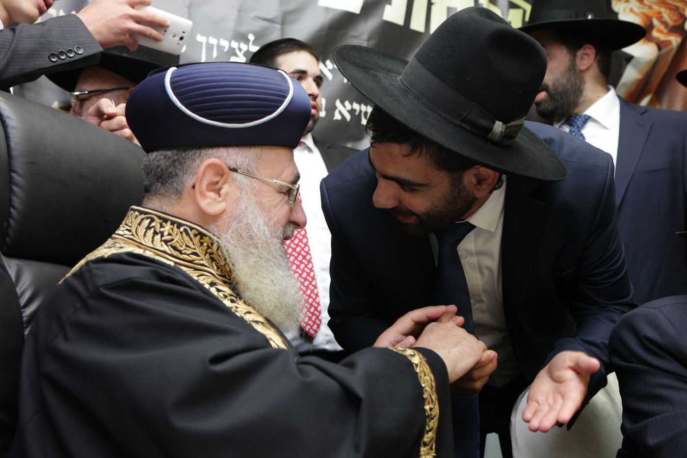 תיעוד: 'הקבלת פני רבו' אצל הראשל"צ הגאון רבי יצחק יוסף