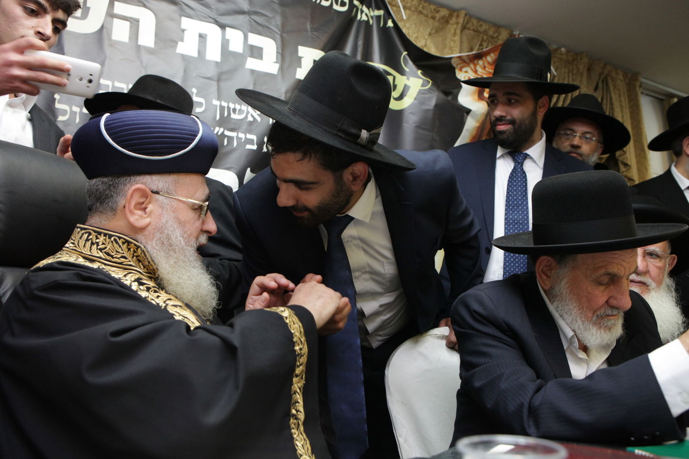 תיעוד: 'הקבלת פני רבו' אצל הראשל"צ הגאון רבי יצחק יוסף