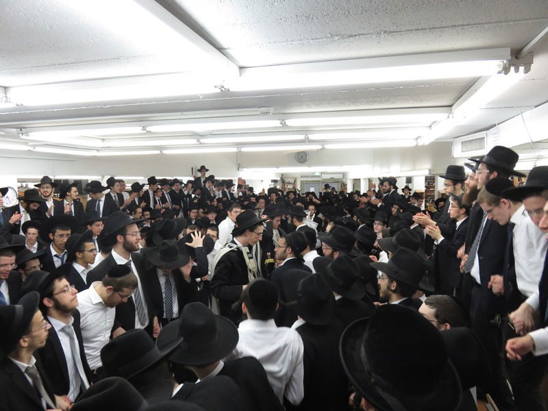 תיעוד מיוחד: מרן הרב שטיינמן בנעילת החג ב"ארחות תורה"