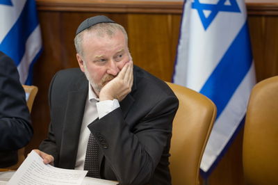 אביחי מנדלבליט