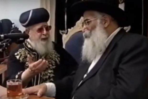 הרב אברגל זצ"ל עם מרן הרב עובדיה זצ"ל