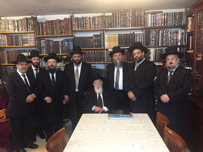 הדיינים החדשים ושר הדתות במעונו של נשיא המועצת