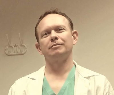 ד"ר גיל פומפ