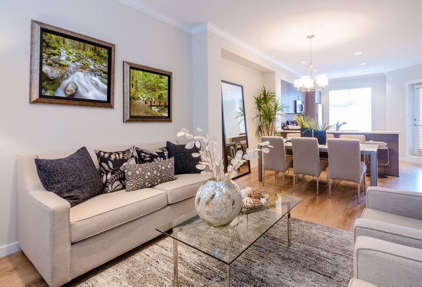 לסתום את החורים בקיר בלי חומר מילוי