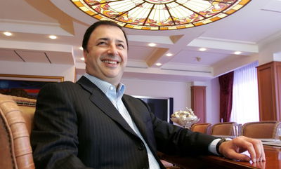 איש העסקים לב לבייב. ארכיון