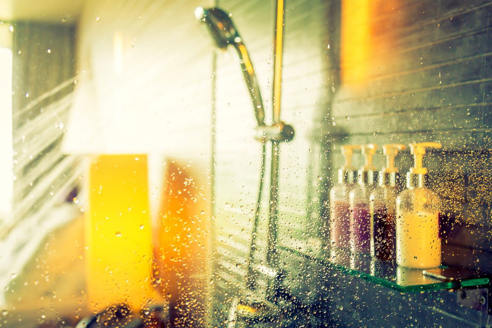 מקלחת שמרגישה כמו שטיפה במפלי הניאגרה