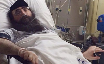תמונת הרב פינטו בבית החולים בשבוע שעבר