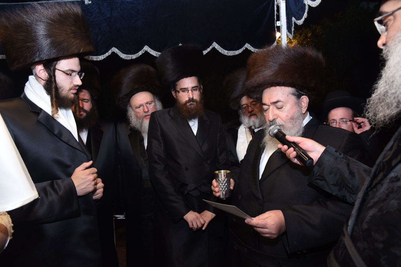 גלריה: חתונת בתו של הרב מרדכי בריסק