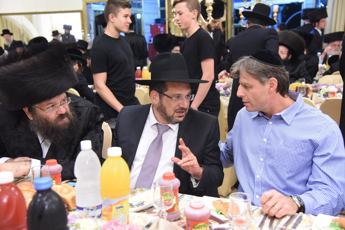 גלריה: חתונת בתו של הרב מרדכי בריסק