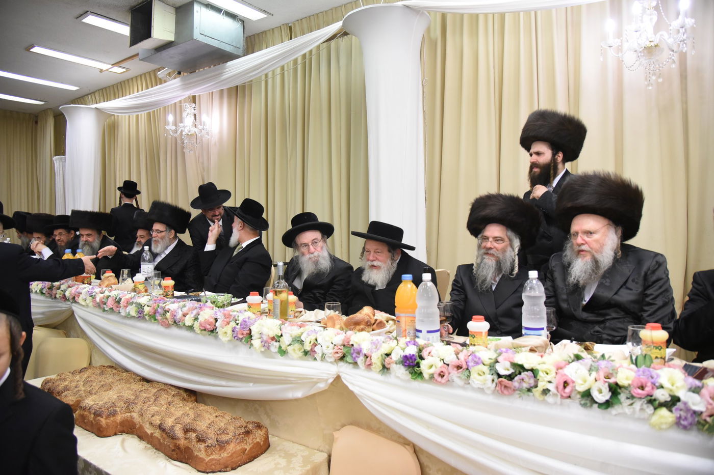 גלריה: חתונת בתו של הרב מרדכי בריסק