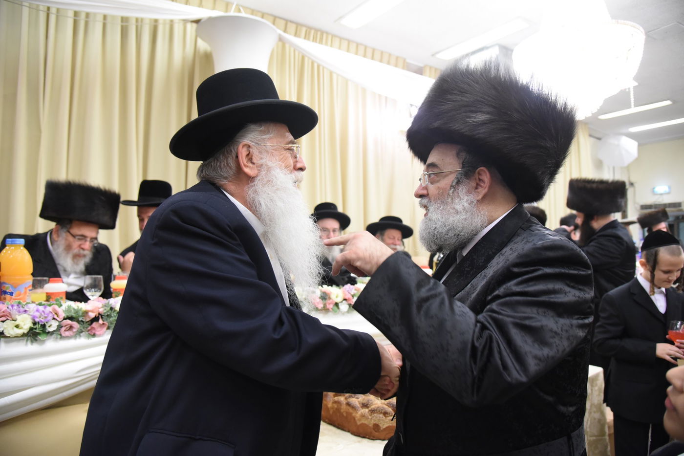 גלריה: חתונת בתו של הרב מרדכי בריסק