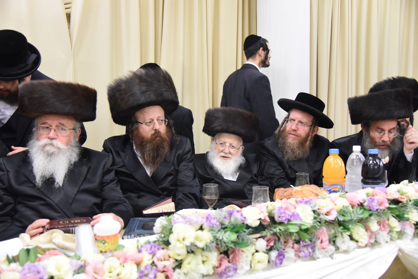 גלריה: חתונת בתו של הרב מרדכי בריסק