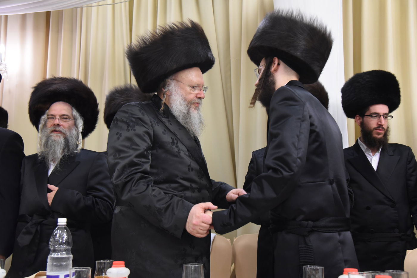 גלריה: חתונת בתו של הרב מרדכי בריסק