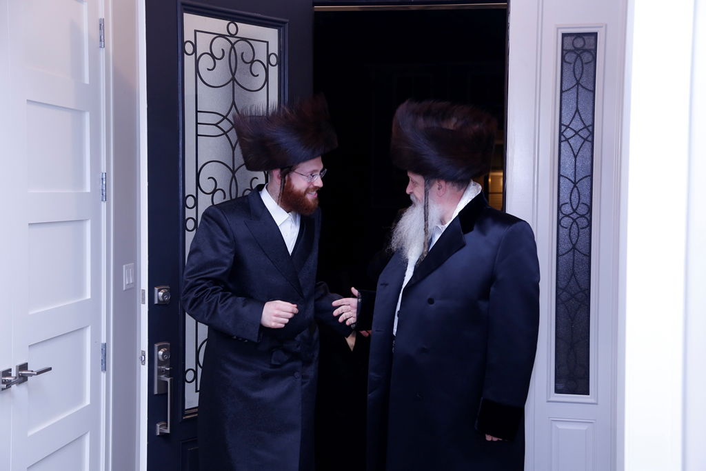 סאטמר: דינר וחנוכת הבית לביתו של הנגיד ר' משה יצחק לנדא • גלריה