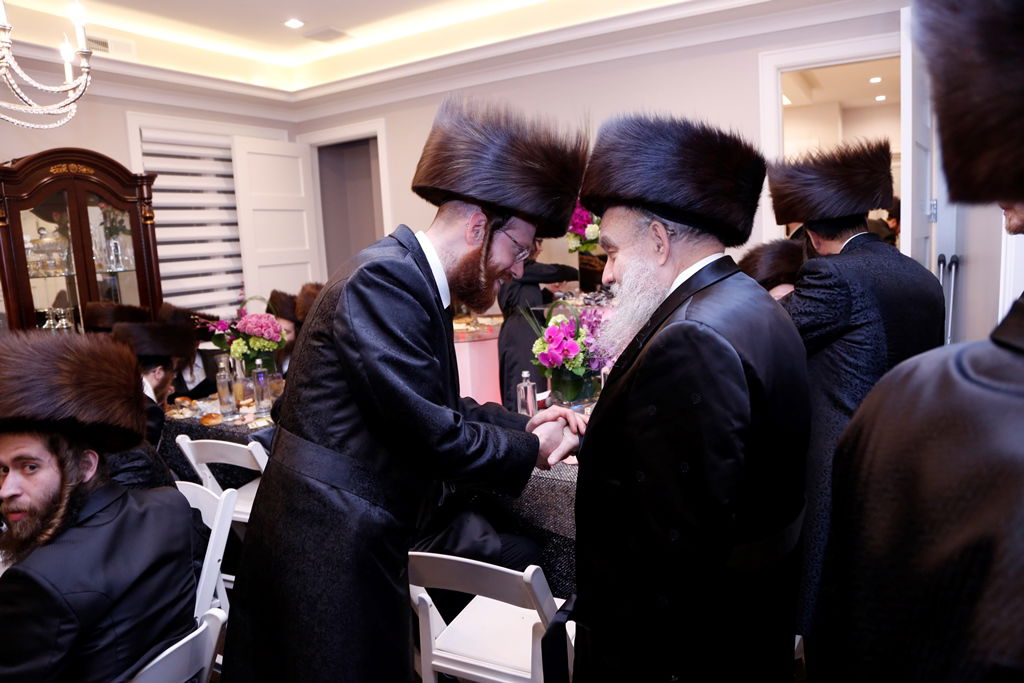 סאטמר: דינר וחנוכת הבית לביתו של הנגיד ר' משה יצחק לנדא • גלריה