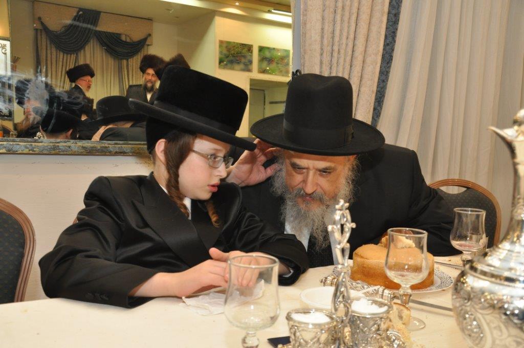 גלריה: בר מצווה לנכד האדמו"ר משאץ