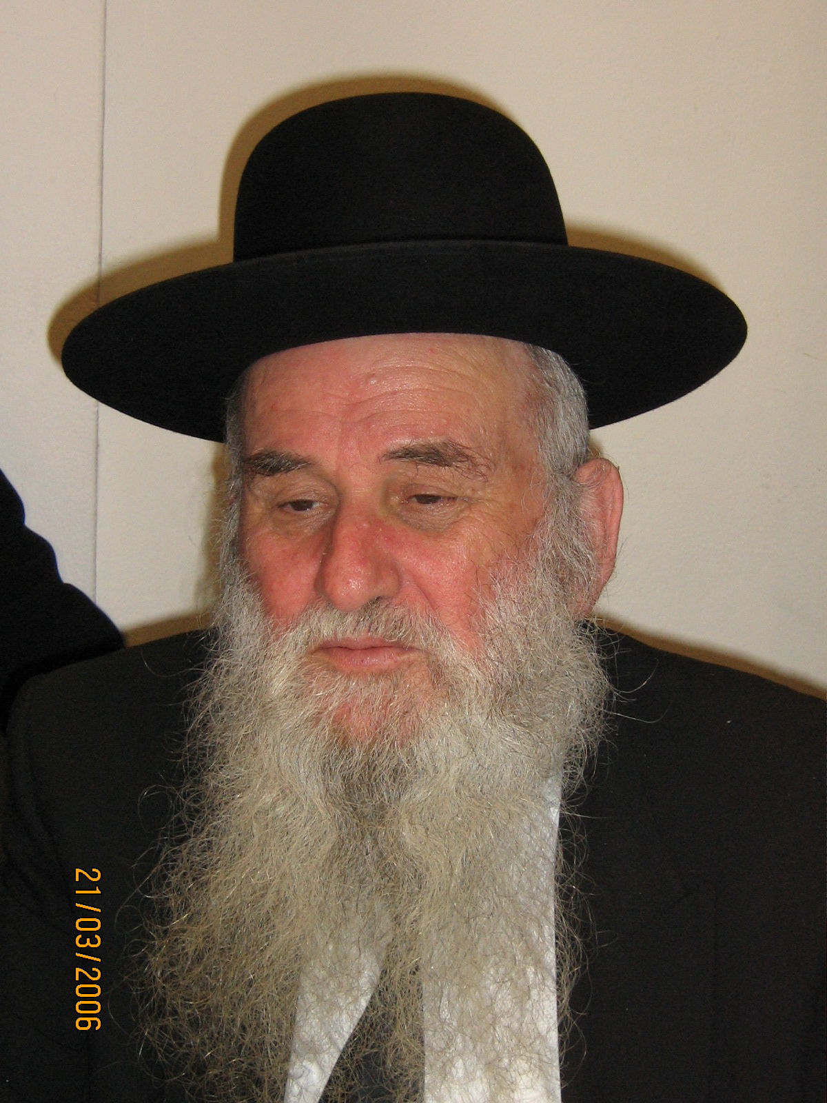 צפו בגלריה: מראות מחייו של הגאון הרב דב צבי קרלנשטיין זצ"ל