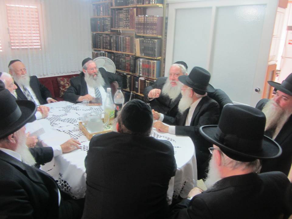 מאבק הסמינרים: המועצות יכריעו האם לפרק את המחוז החרדי