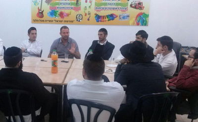 חלק ממשרתי השירות האזרחי