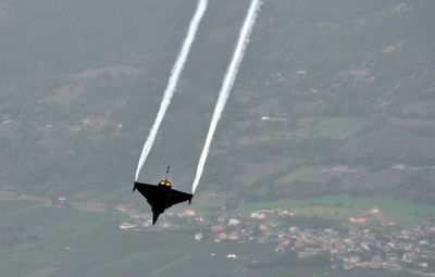 מטוס קרב צרפתי בפעולה