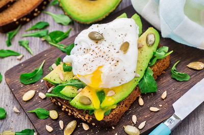 אבוקדו. לפחות פעם בשבוע