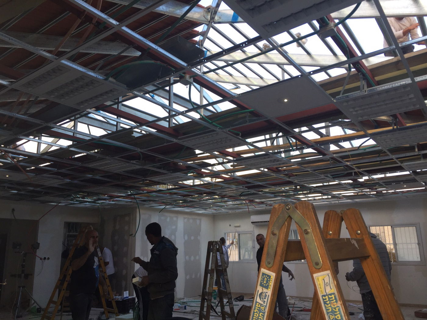 תם המאבק: בית הכנסת "איילת השחר" פונה