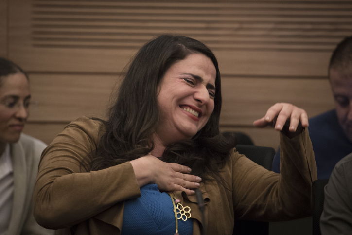 הצבעות, עייפות וצעקות • כך נראתה ההצבעה בכנסת על חוק התקציב