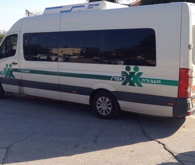 26 שב"חים נתפסו במיניבוס מזוייף. תיעוד