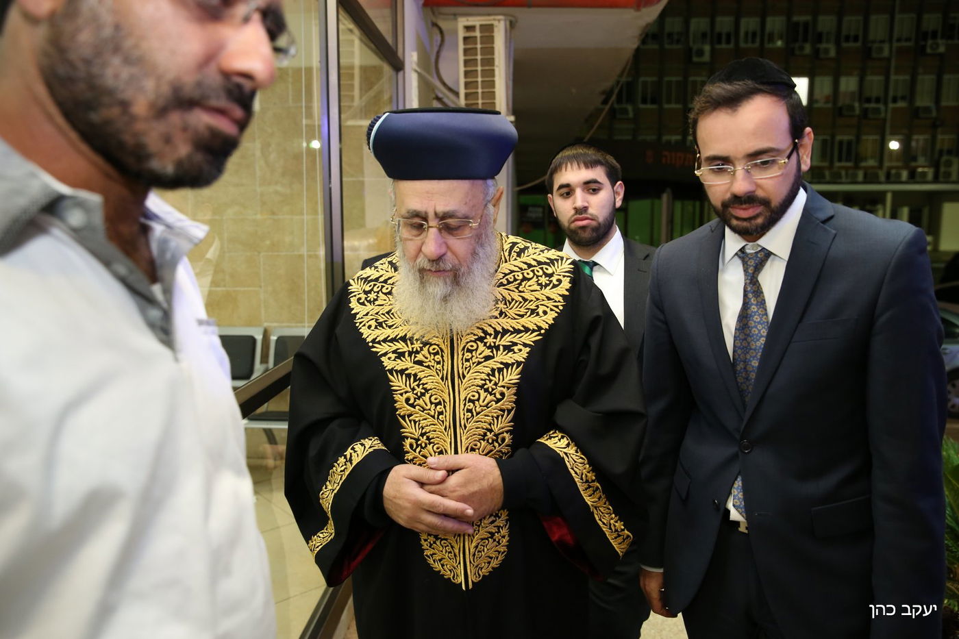 הראשל"צ הגר"י יוסף בכנס חיזוק לנשות פתח תקווה • גלריה