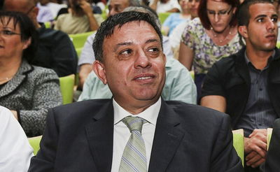 היועמ"ש: לשר גבאי אסור לדבר נגד מתווה הגז