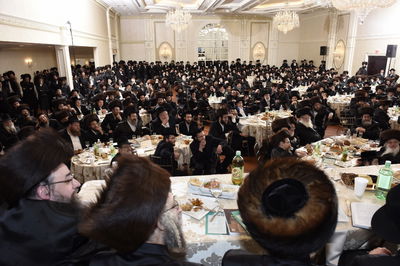 במונסי ובבורו פארק חגגו את "חג הגאולה" • תיעוד