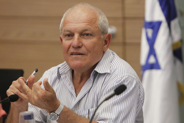 השתמש במשאבי התעשייה האווירית. השר חיים כץ