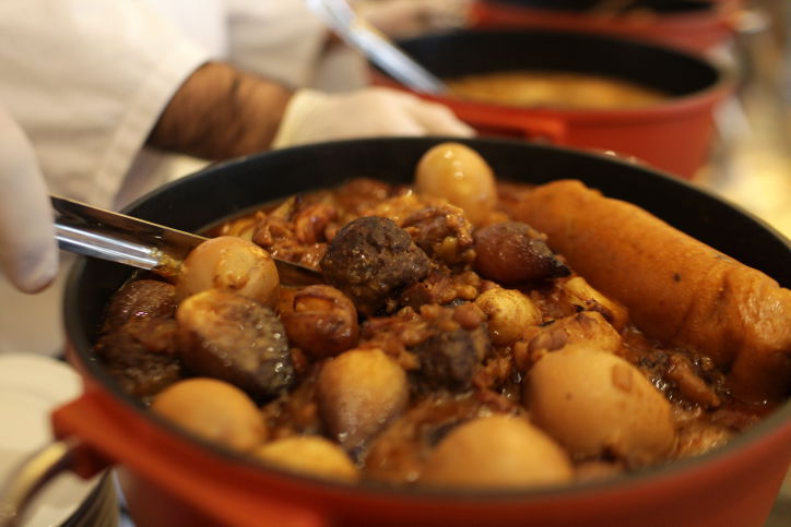 צה"ל מציג: "ליל שישי מתגייסים" עם "טשולנט בשפע"