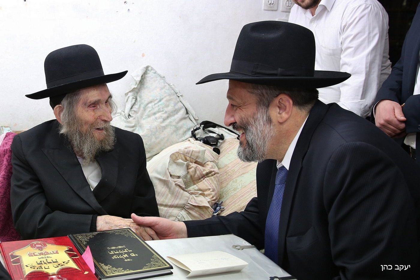 אריה דרעי הזמין את גדולי ישראל לחתונת בתו