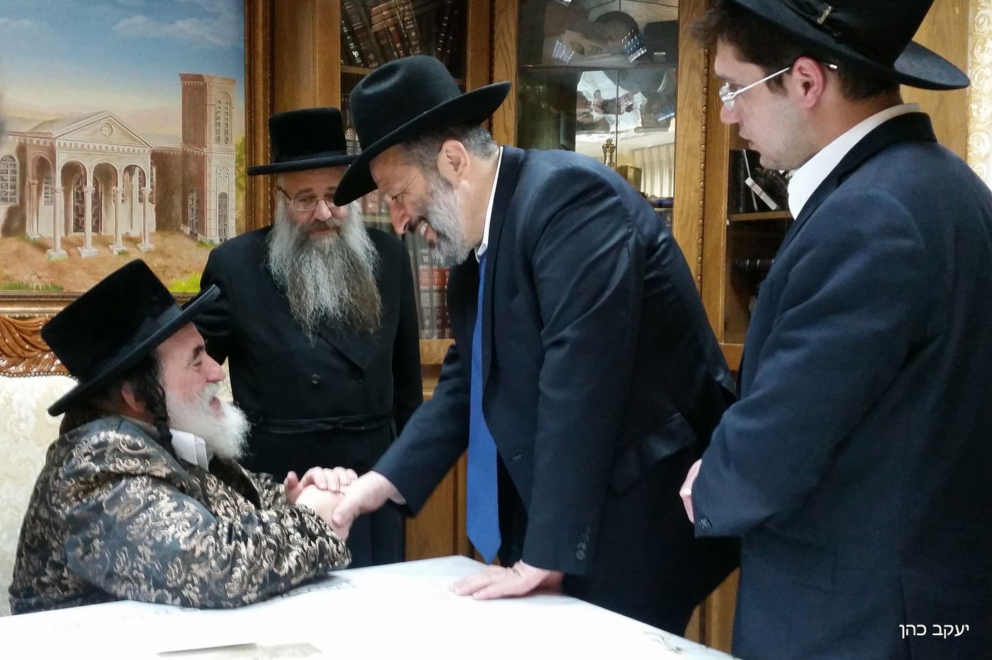 אריה דרעי הזמין את גדולי ישראל לחתונת בתו