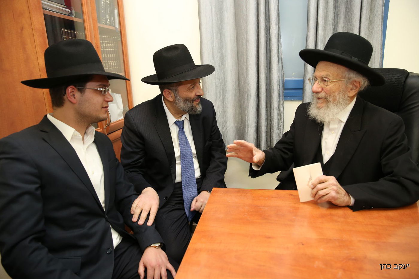 אריה דרעי הזמין את גדולי ישראל לחתונת בתו