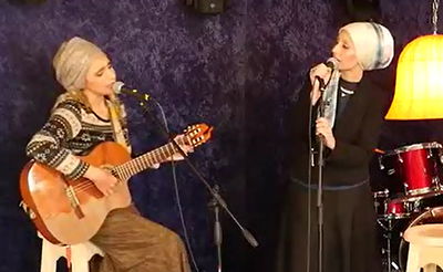 חדוה לוי ואתי אנקרי מספרות: כך הרגשנו כשהכרנו. צפו