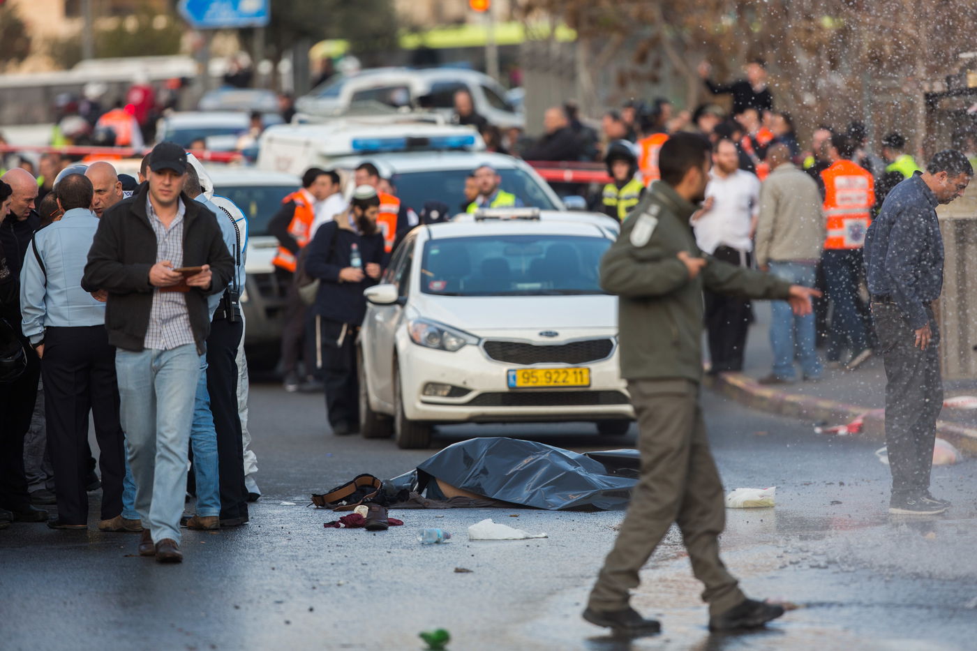 זירת פיגוע הדריסה בירושלים • גלריה