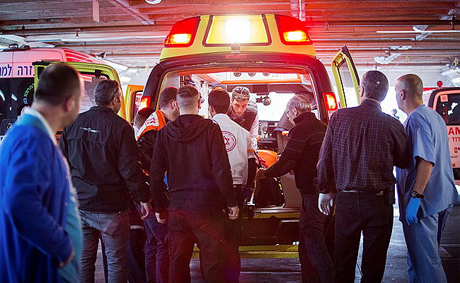 פינוי הפצועים מהפיגוע