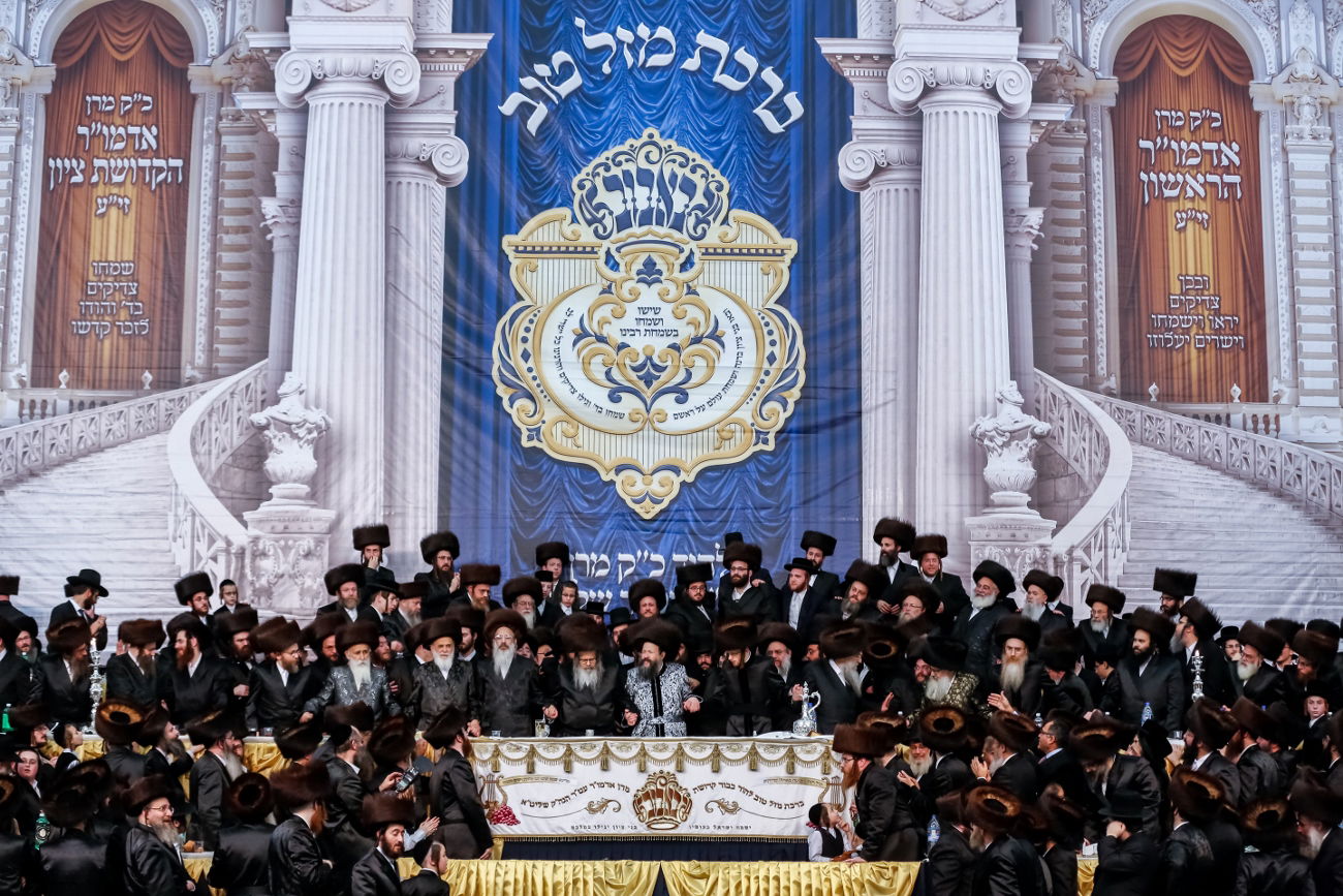 צפו בגלריית ענק: חתונת בת הזקונים של האדמו"ר מבאבוב 45