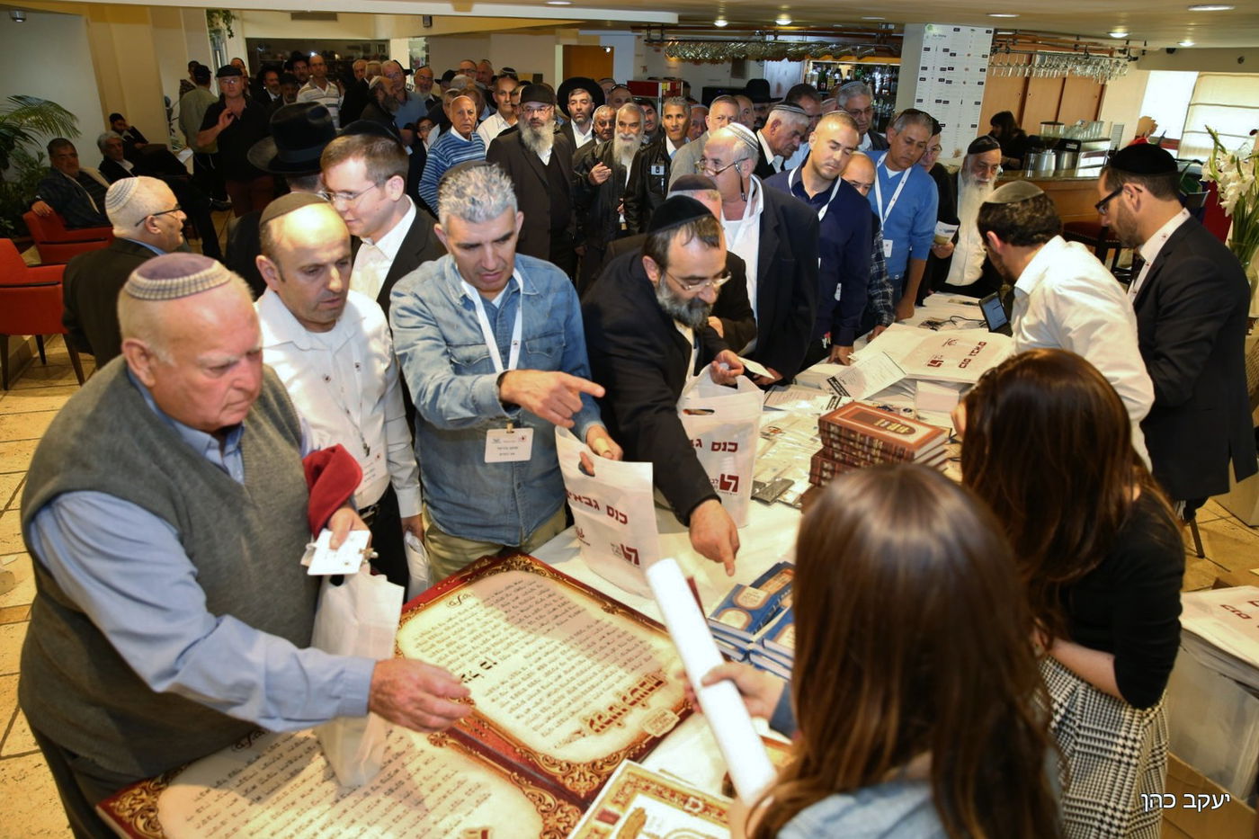שר הדתות אזולאי לגבאים: "אהיה השגריר הראשון שלכם"