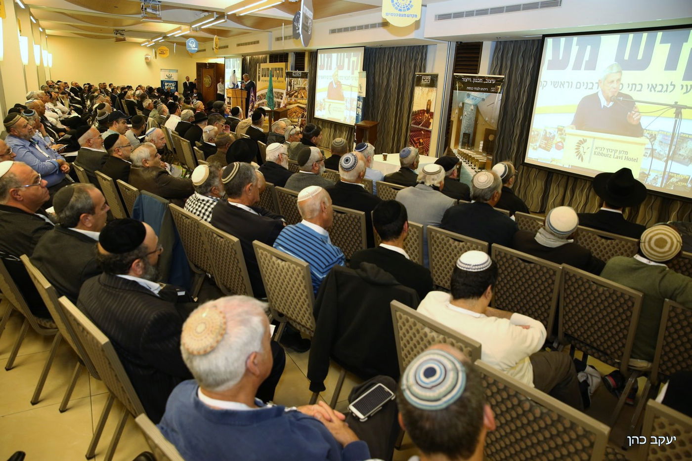 שר הדתות אזולאי לגבאים: "אהיה השגריר הראשון שלכם"