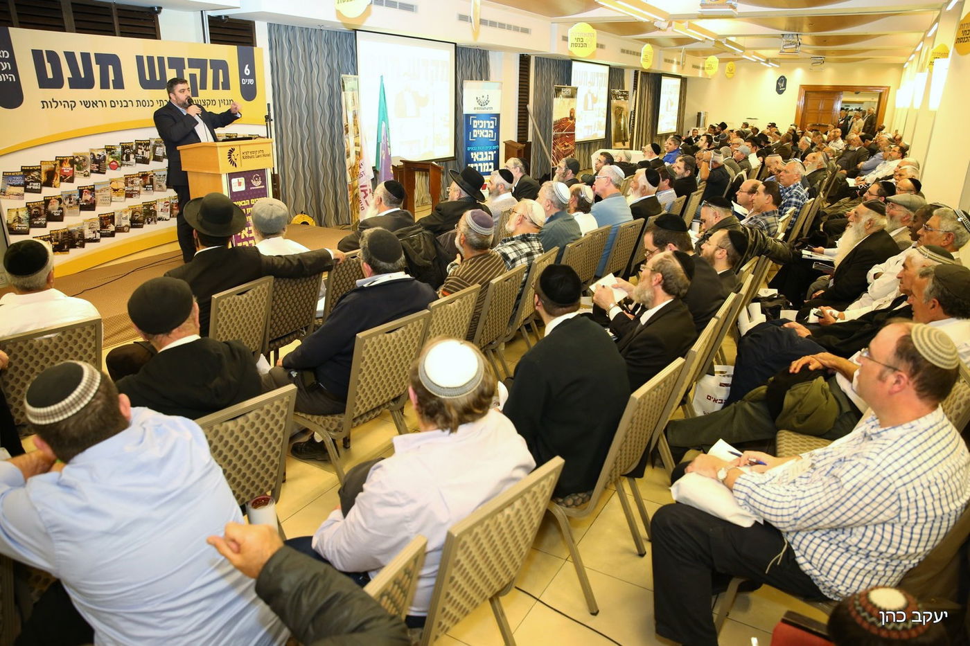 שר הדתות אזולאי לגבאים: "אהיה השגריר הראשון שלכם"